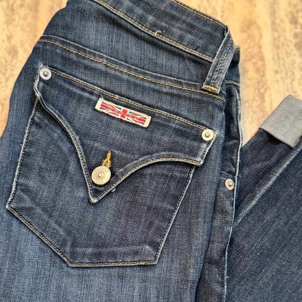 Hudson Jeans Size 24 Bacara Crop Straight Cuffed